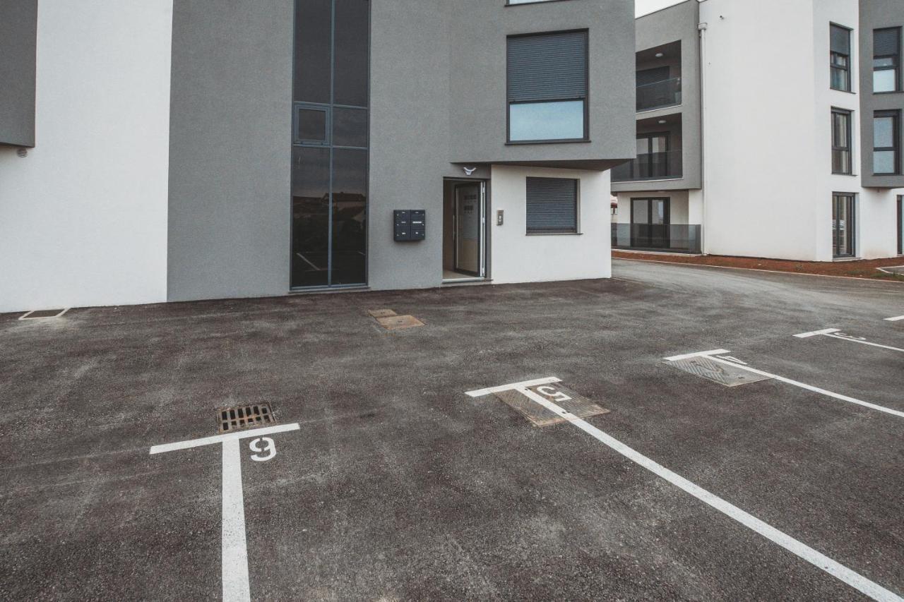 Apartman Browny Задар Екстериор снимка